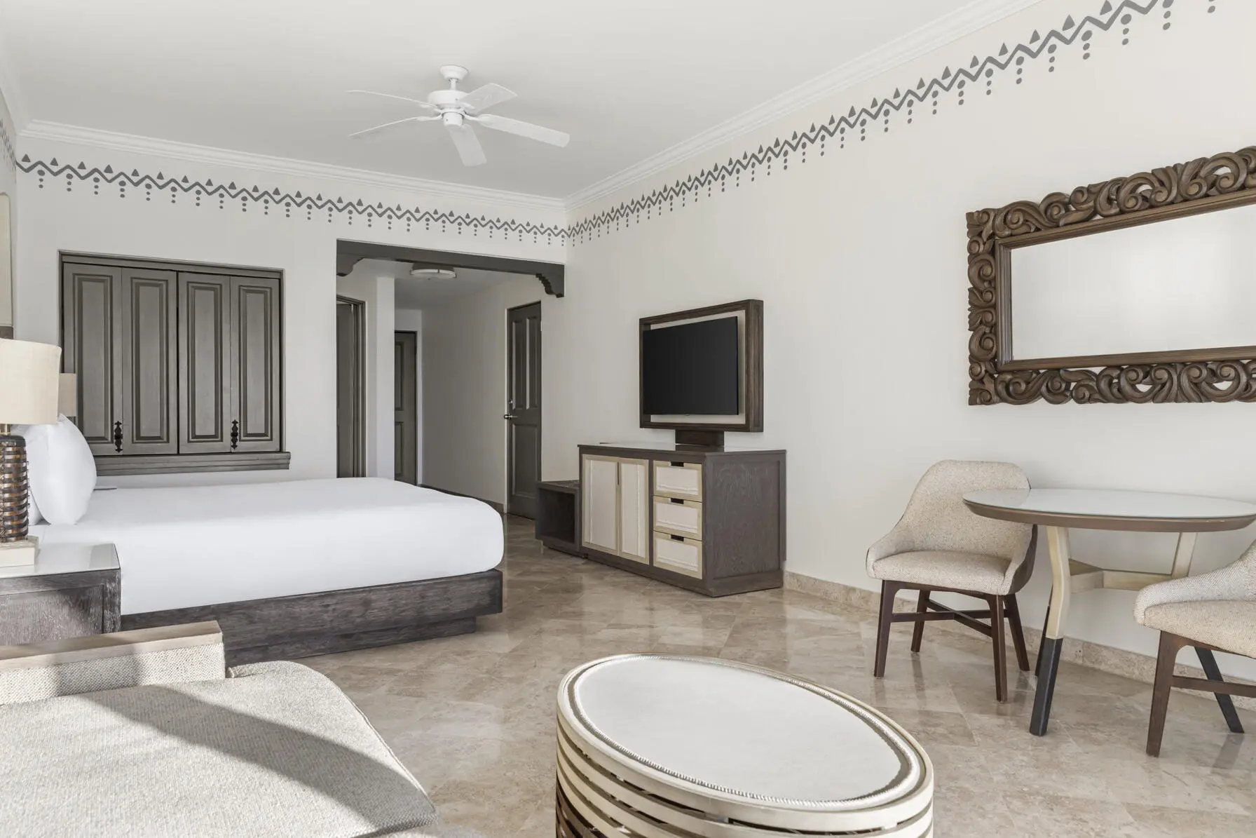 picture of a room with living area