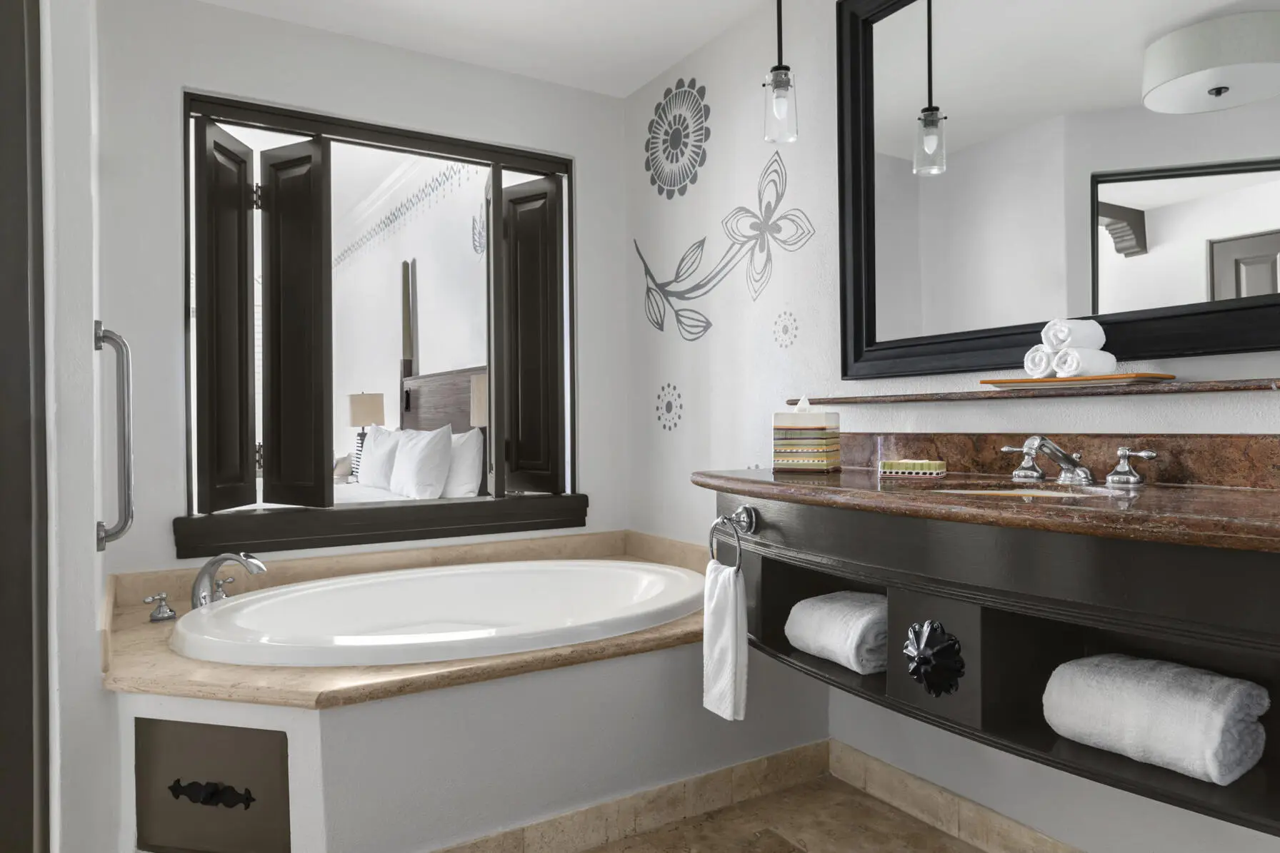 picture of a bathroom