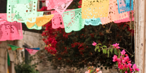 imagen de tapices coloridos